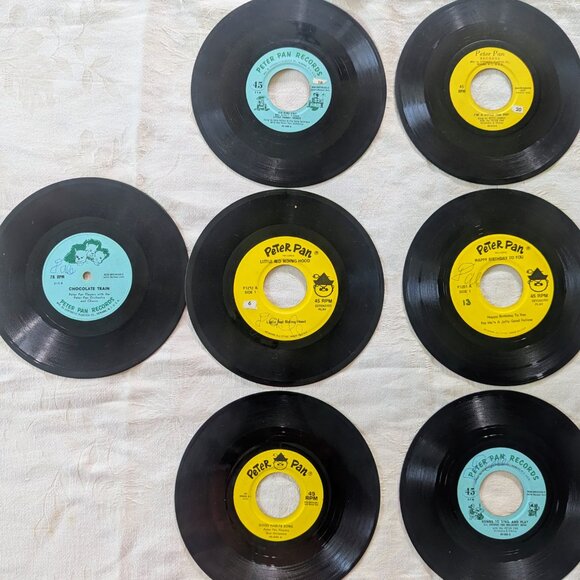 VTG Lot of 7 Peter Pan Records 45 RPM 60s Kids Songs Bonus Book Fairy Tale Sing - Picture 3 of 10